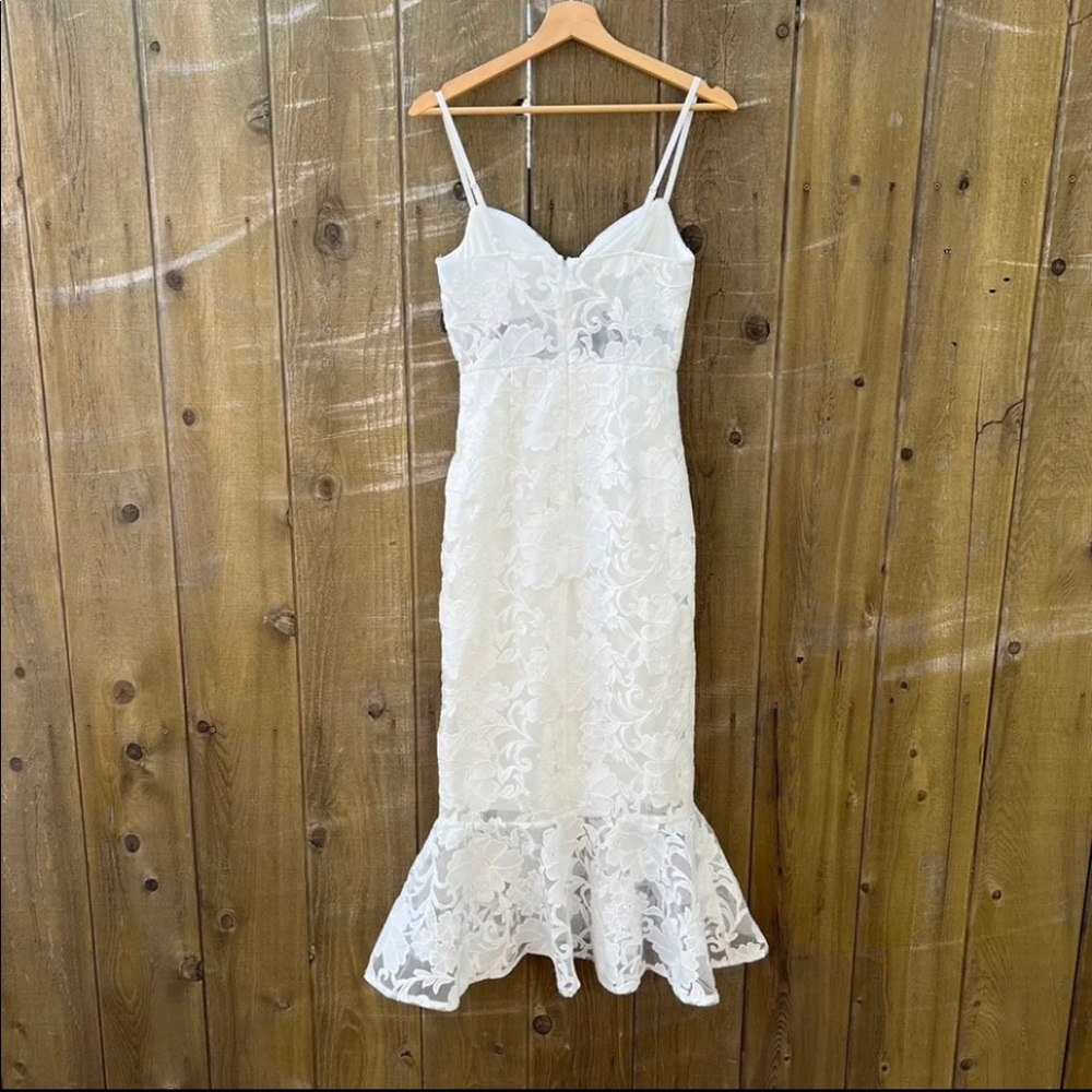 Ivory White Lace Trumpet Organza Midi Dress 🌿 - Picture 8 of 11